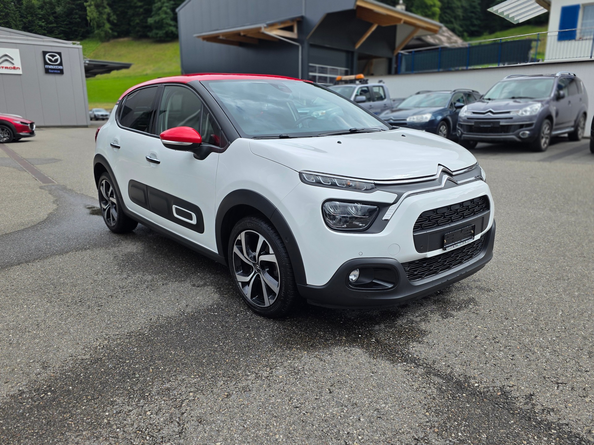 CITROEN C3 1.2i PureTech Shine EAT6-image-6