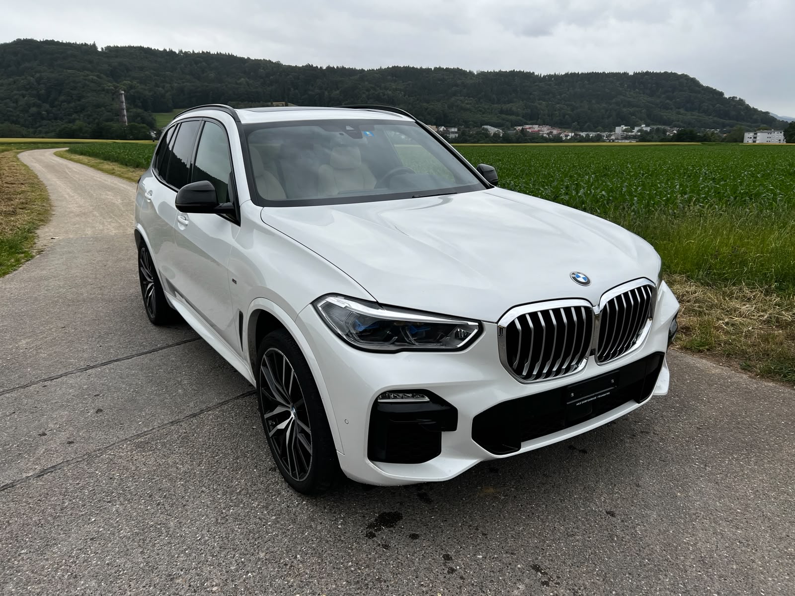 BMW X5 xDrive 48V 40d M Sport Steptronic-image-6