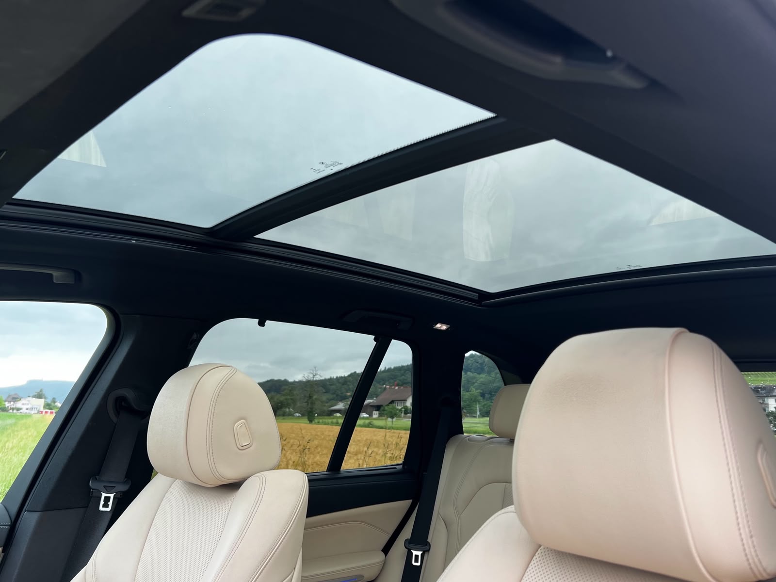 BMW X5 xDrive 48V 40d M Sport Steptronic-image-11