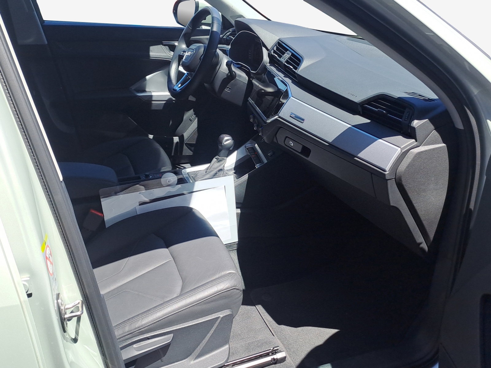 AUDI Q3 Sportback 35 TFSI Attraction S-tronic-image-13