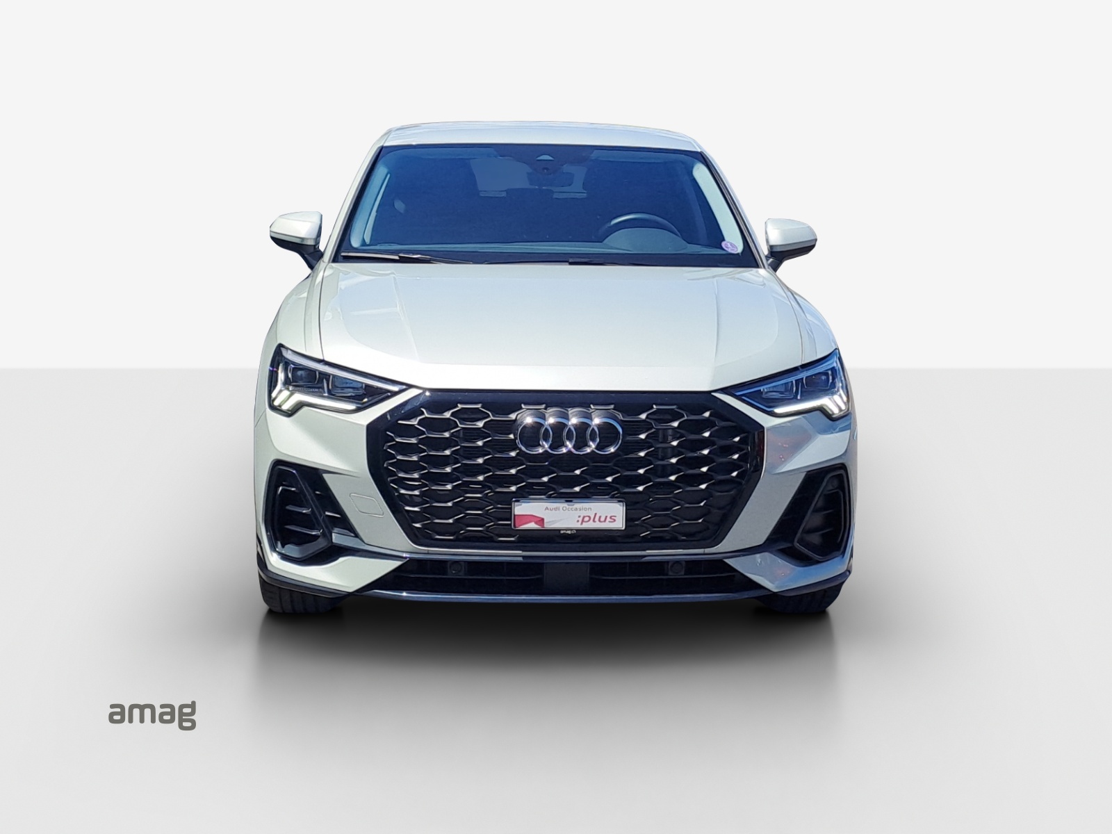 AUDI Q3 Sportback 35 TFSI Attraction S-tronic-image-6