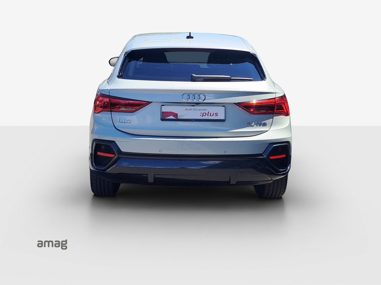 AUDI Q3 Sportback 35 TFSI Attraction S-tronic-image-3