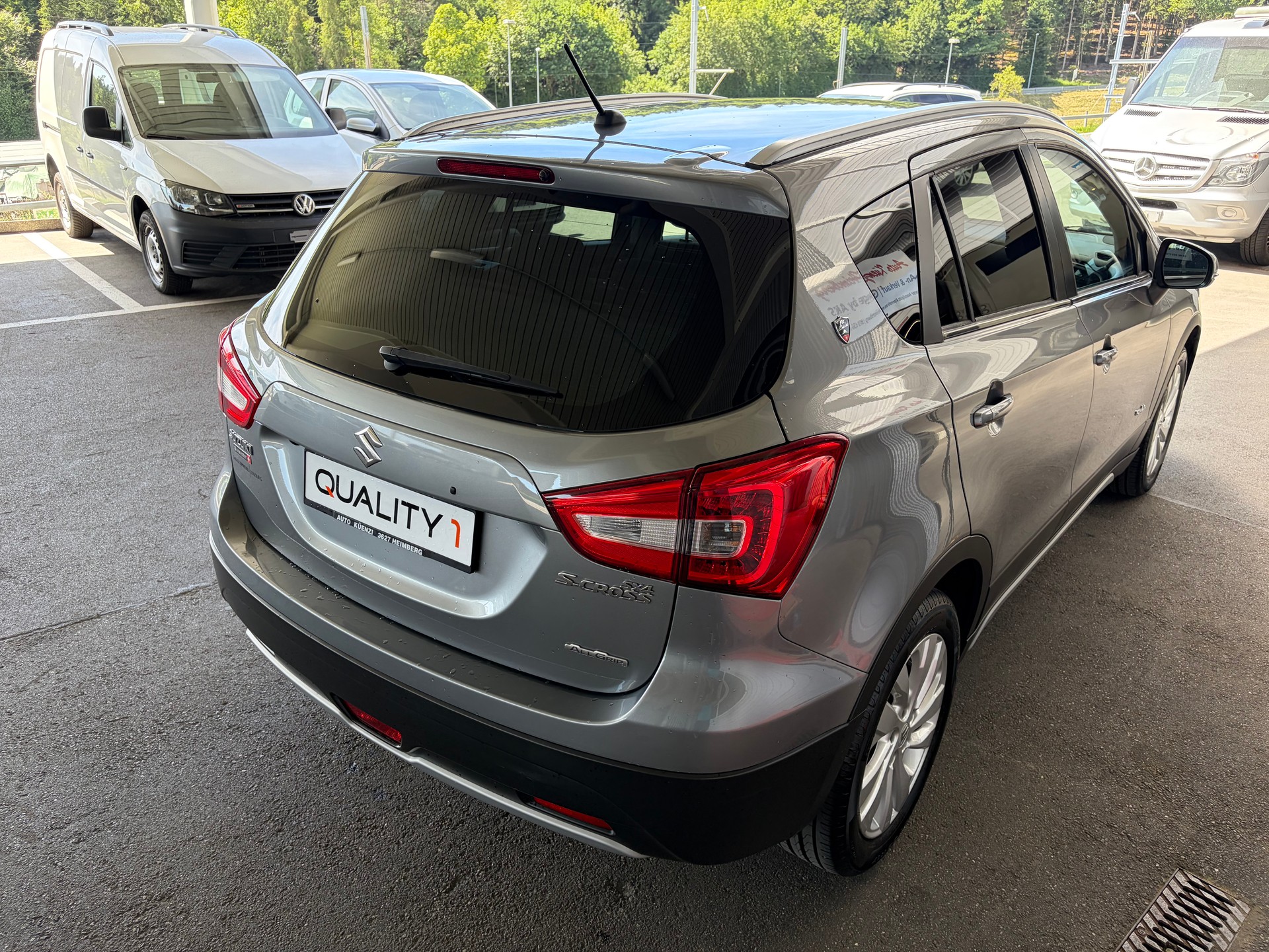 SUZUKI SX4 S-Cross 1.4 16V Piz Sulai 4WD Automatic mit Navi-image-3