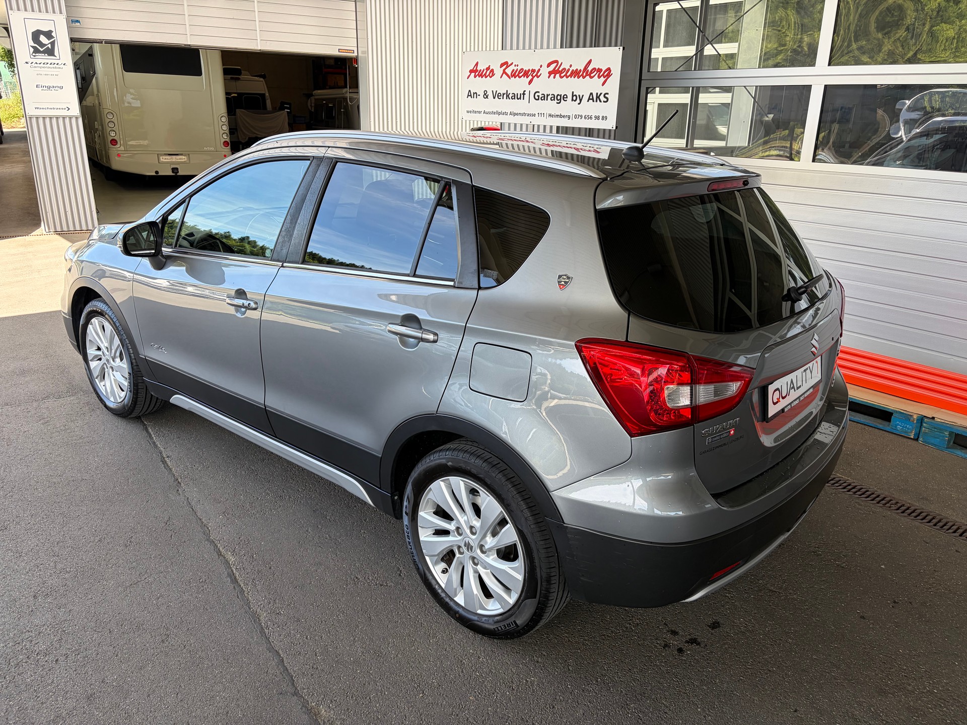 SUZUKI SX4 S-Cross 1.4 16V Piz Sulai 4WD Automatic mit Navi-image-2