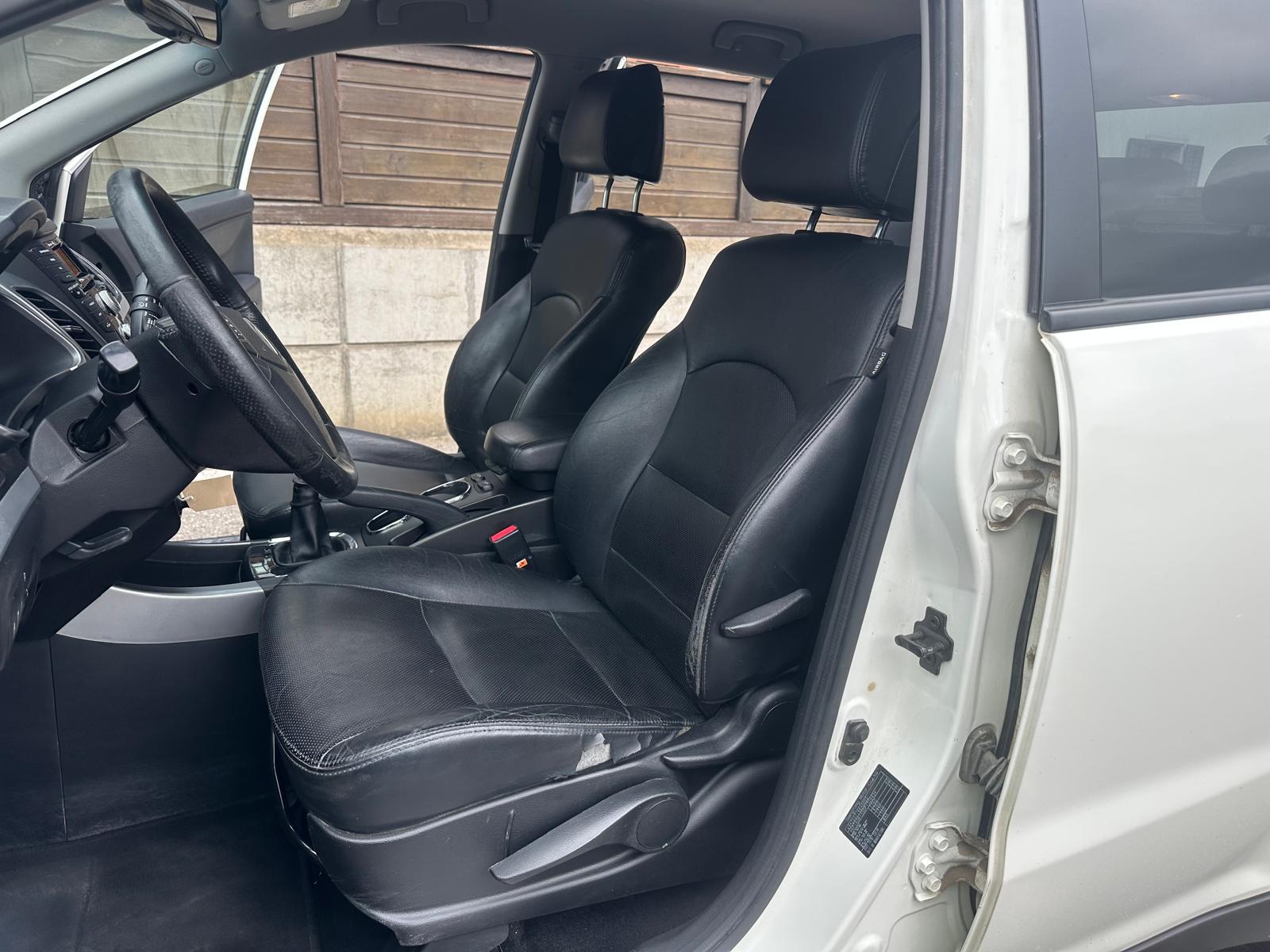 KGM-SsangYong Korando 2.0 e-XDI Sapphire 4WD-image-9
