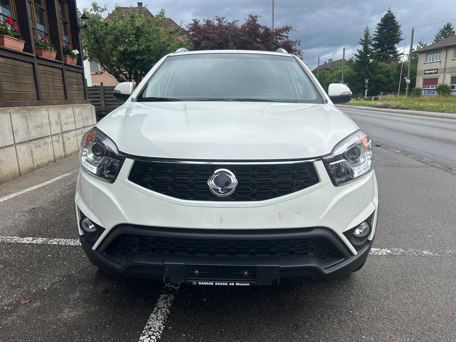 KGM-SsangYong Korando 2.0 e-XDI Sapphire 4WD-image-4