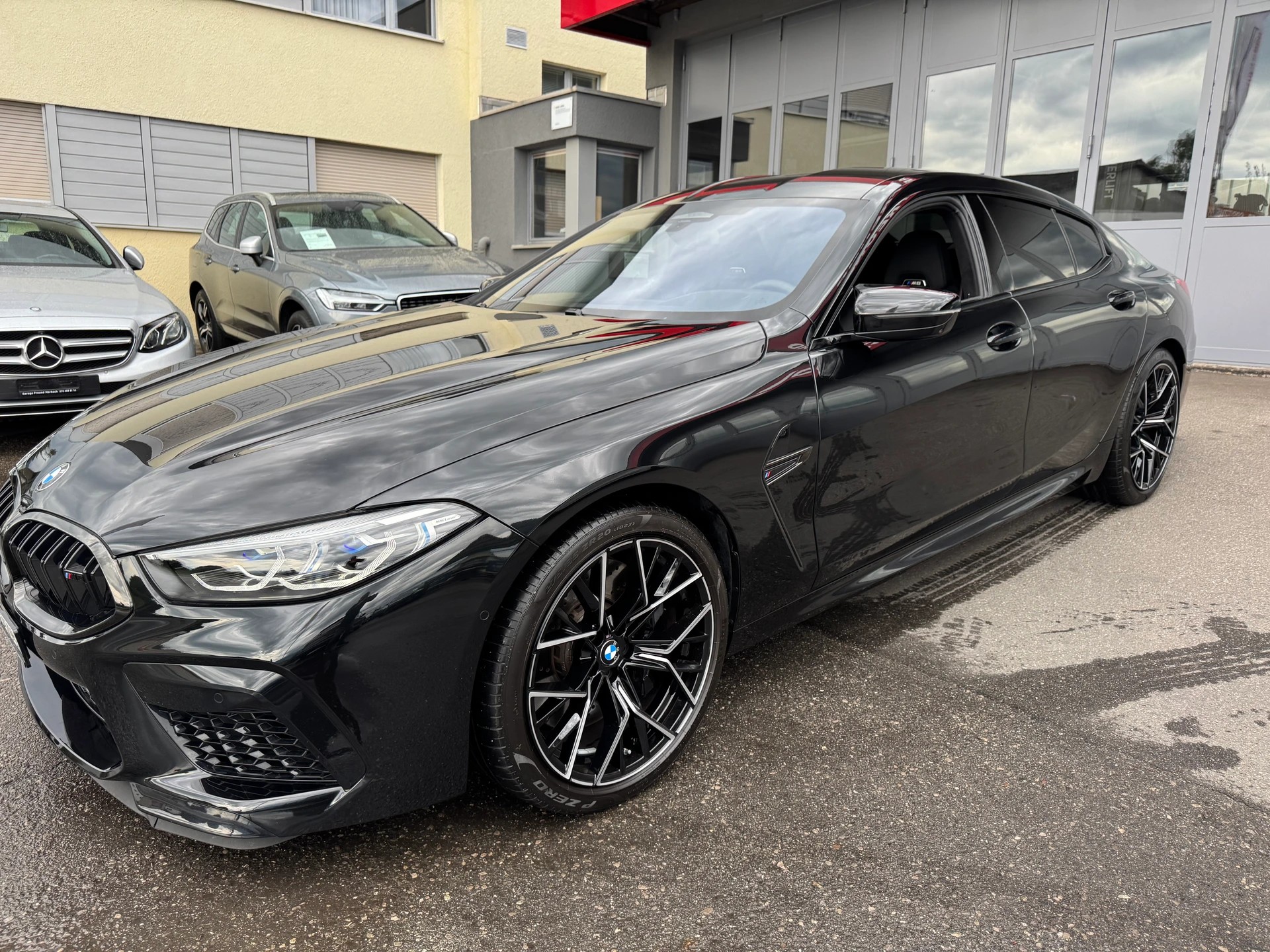 BMW M8 xDrive M Competition Steptronic-image-4