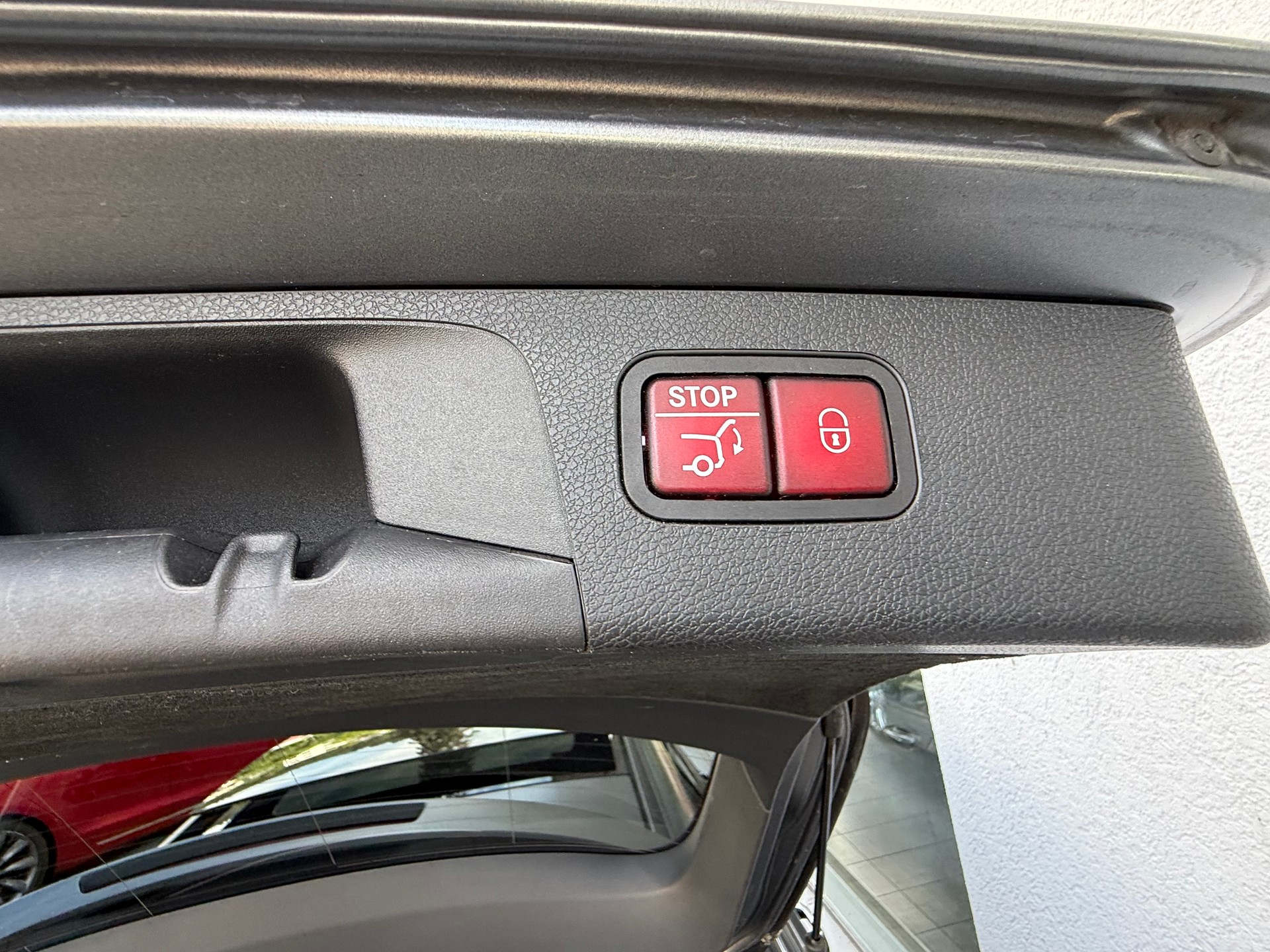 MERCEDES-BENZ E 63 AMG S **Edition 1** , **ohne OPF**,4 Matic 9G-Tronic-image-13