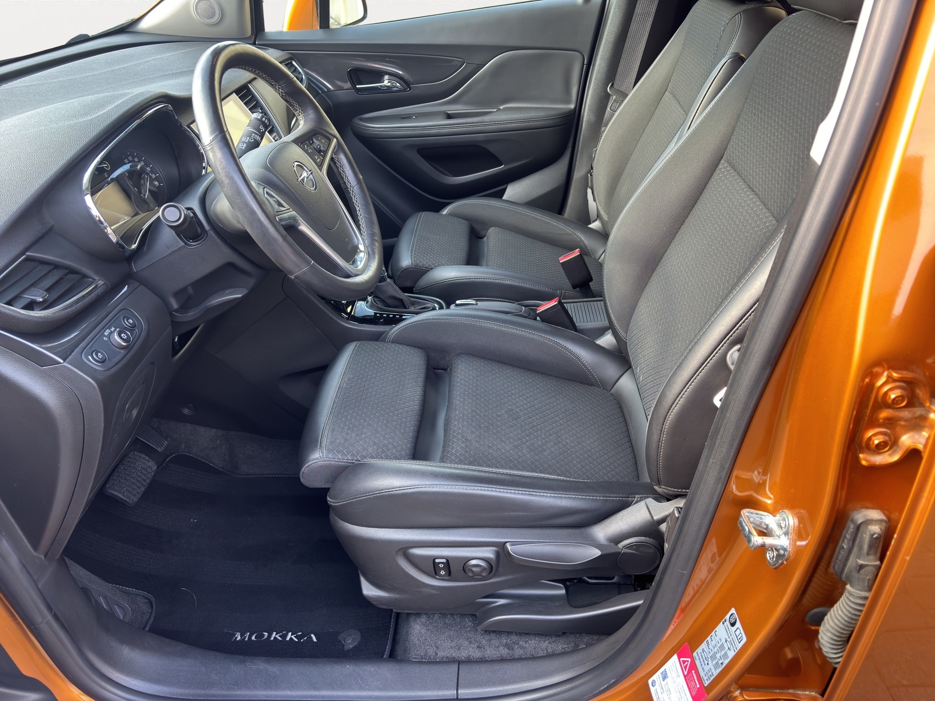 OPEL Mokka X 1.4i 16V Turbo Excellence 4WD Automatik-image-8