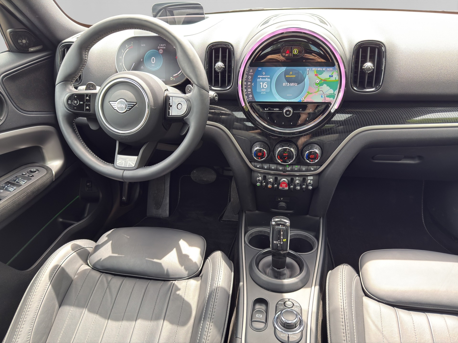 MINI Cooper S ALL4-image-13
