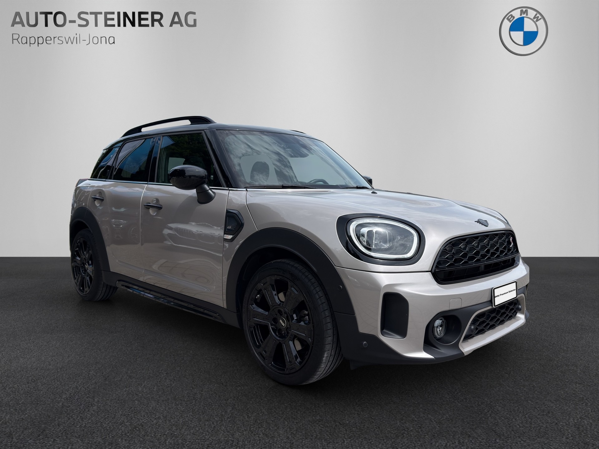 MINI Cooper S ALL4-image-6