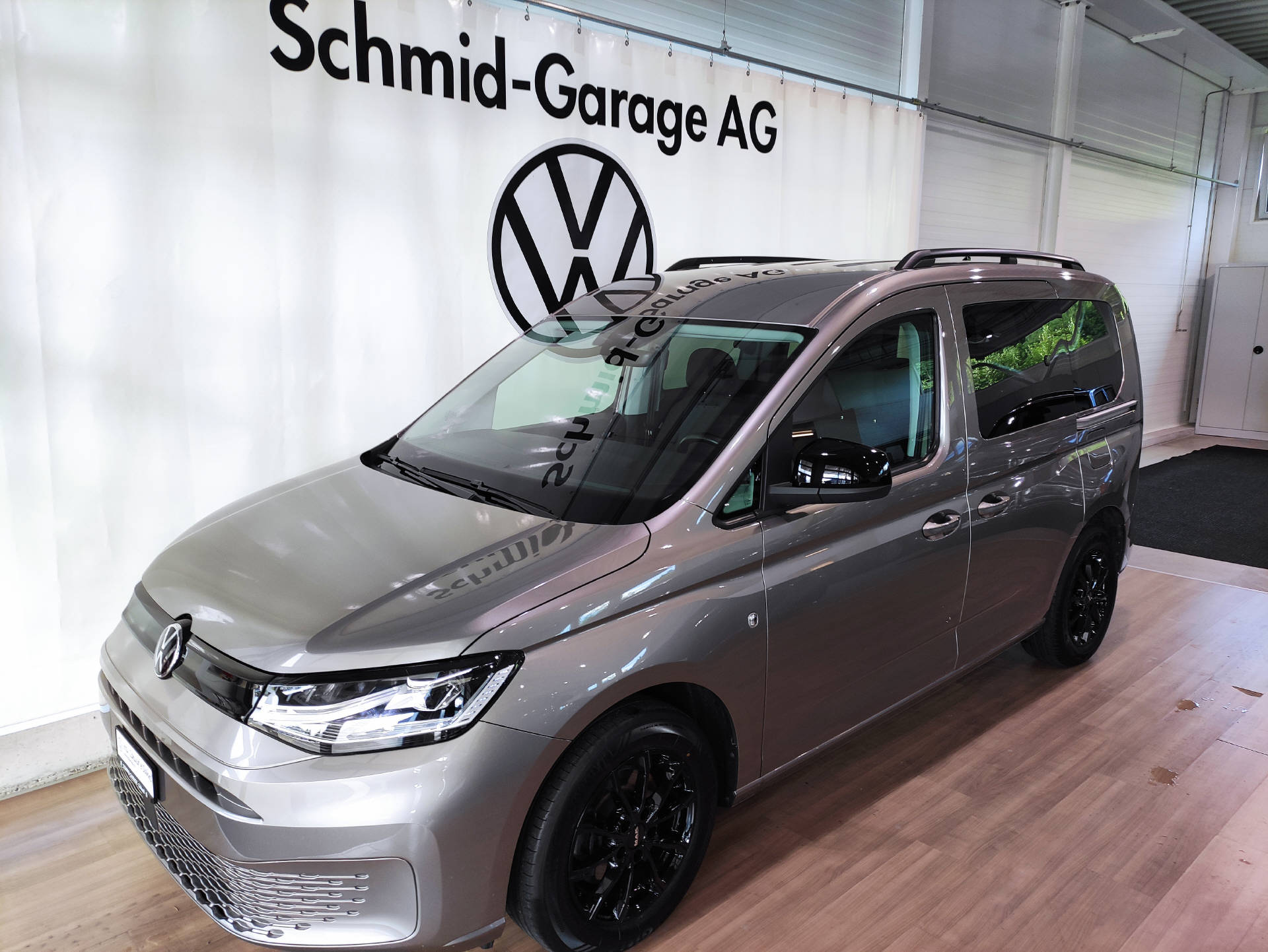 VW Caddy 2.0 TDI Liberty 4motion-image-0