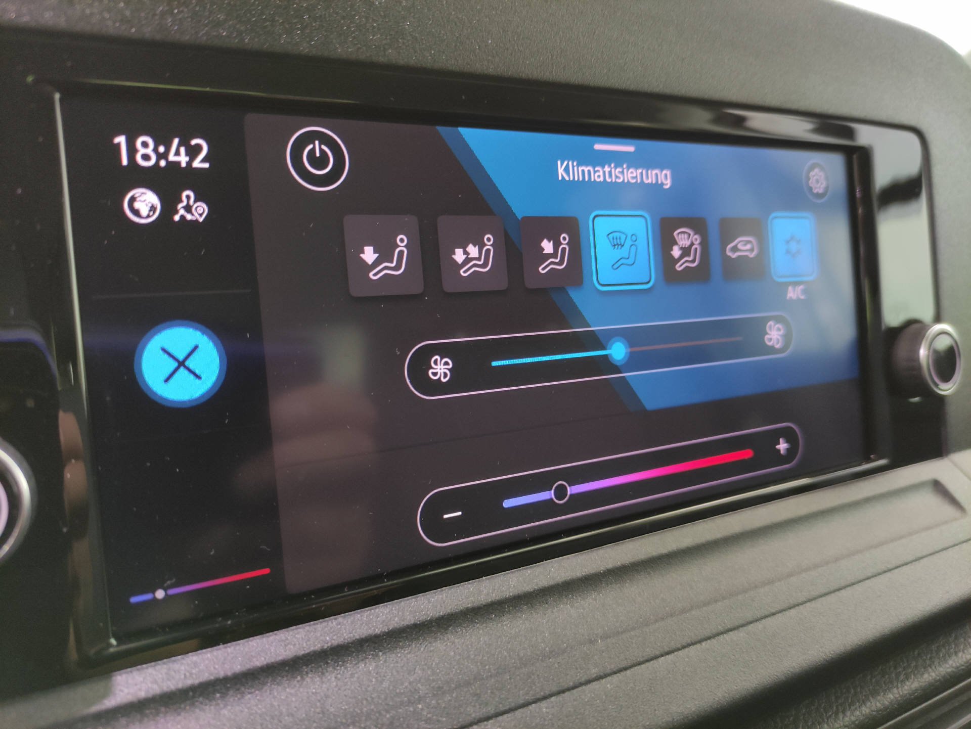 VW Caddy 2.0 TDI Liberty 4motion-image-6