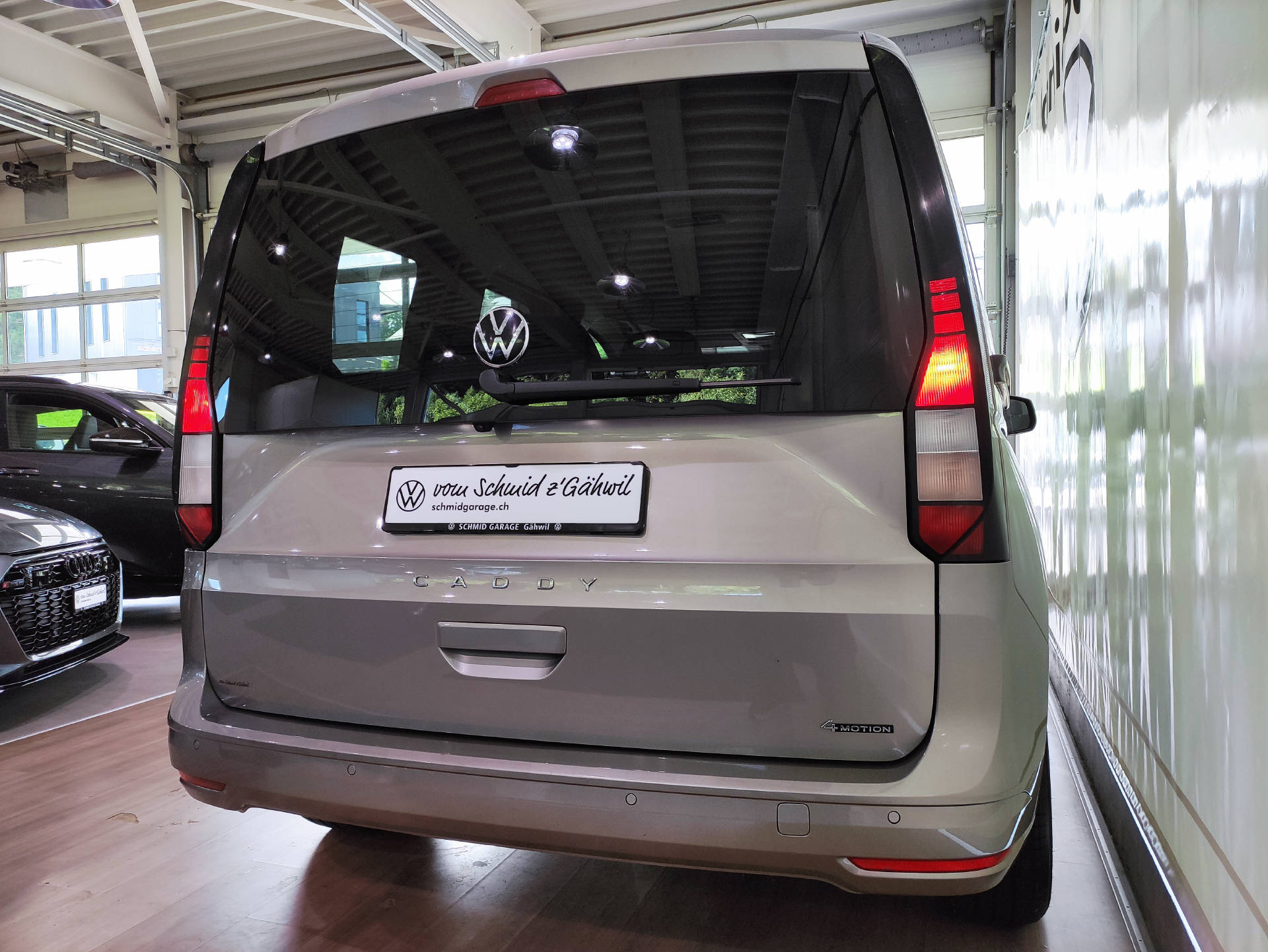 VW Caddy 2.0 TDI Liberty 4motion-image-13