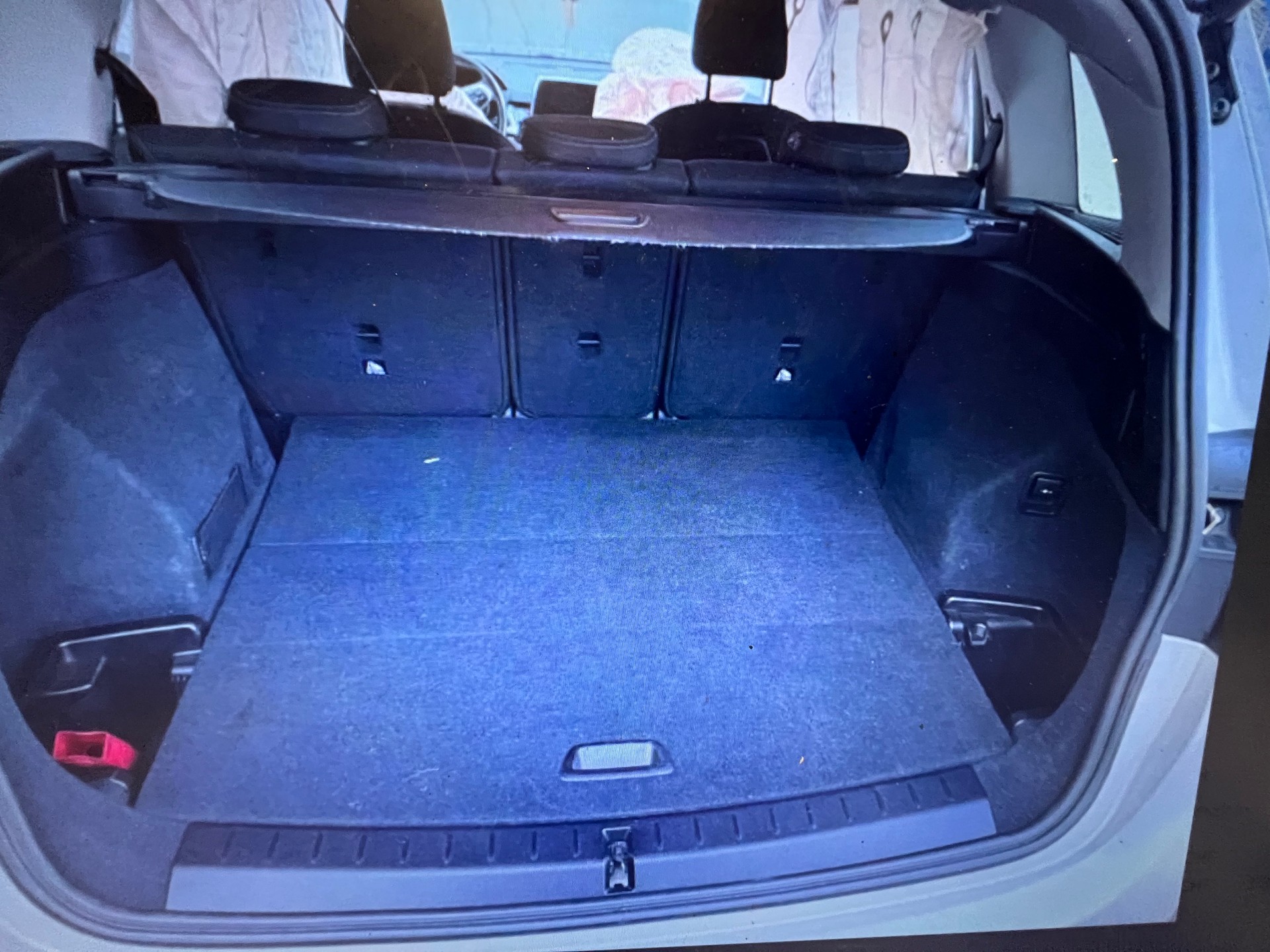 BMW 218d xDrive Gran Tourer Steptronic-image-9
