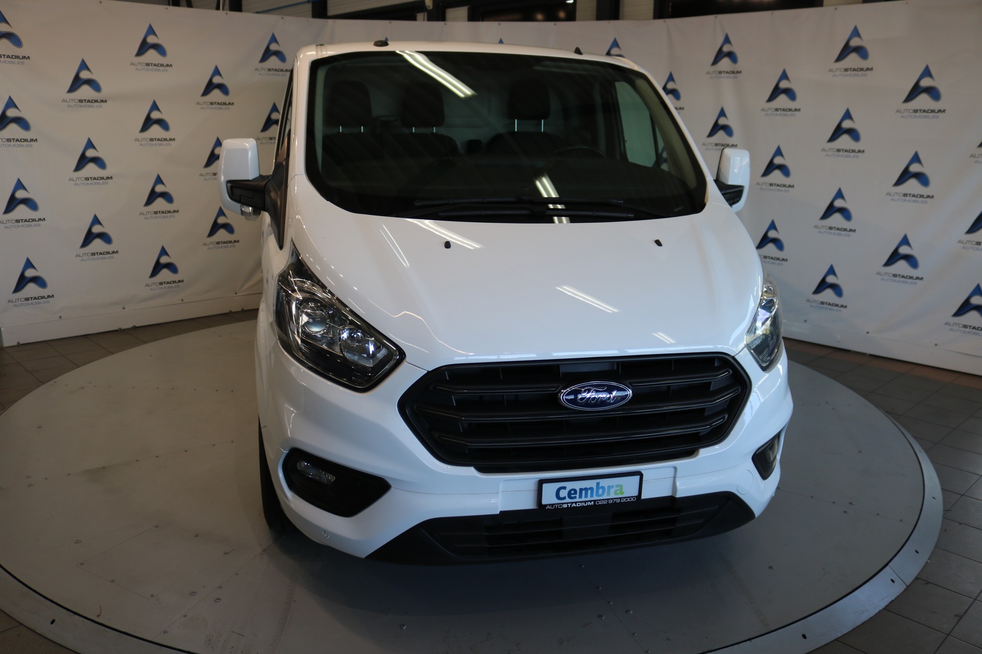 FORD Transit Custom Van 280 L1H1 Ambiente-image-6