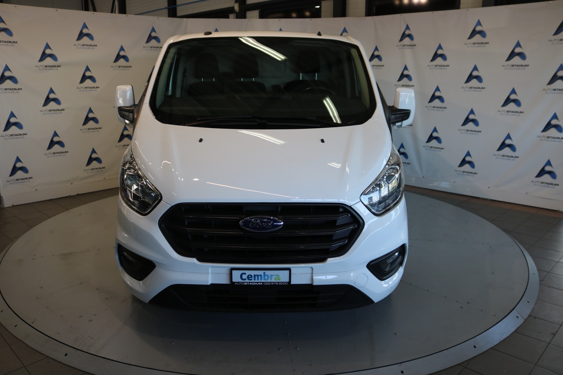 FORD Transit Custom Van 280 L1H1 Ambiente-image-8