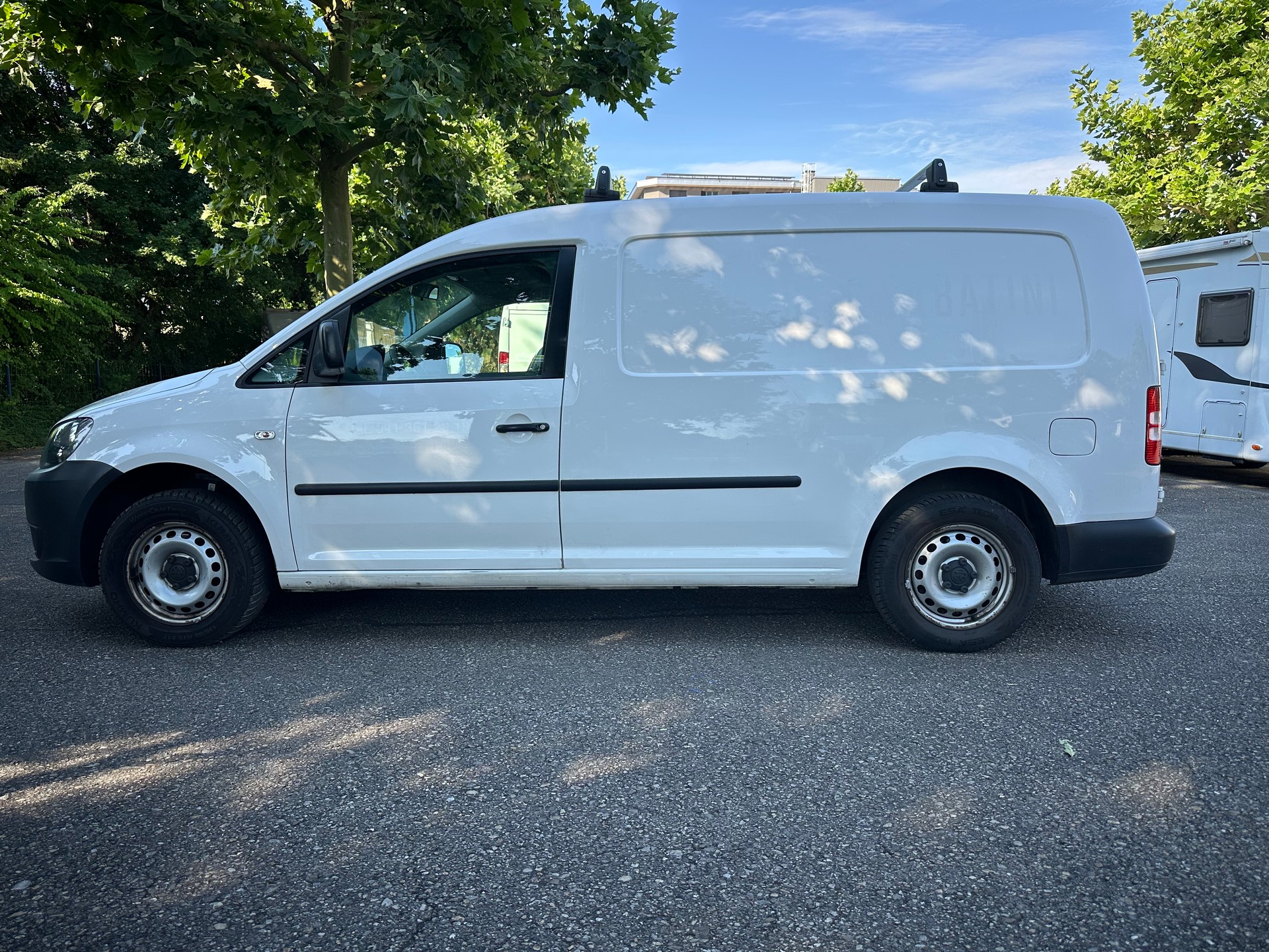 VW Caddy Maxi 1.6 TDI-image-4
