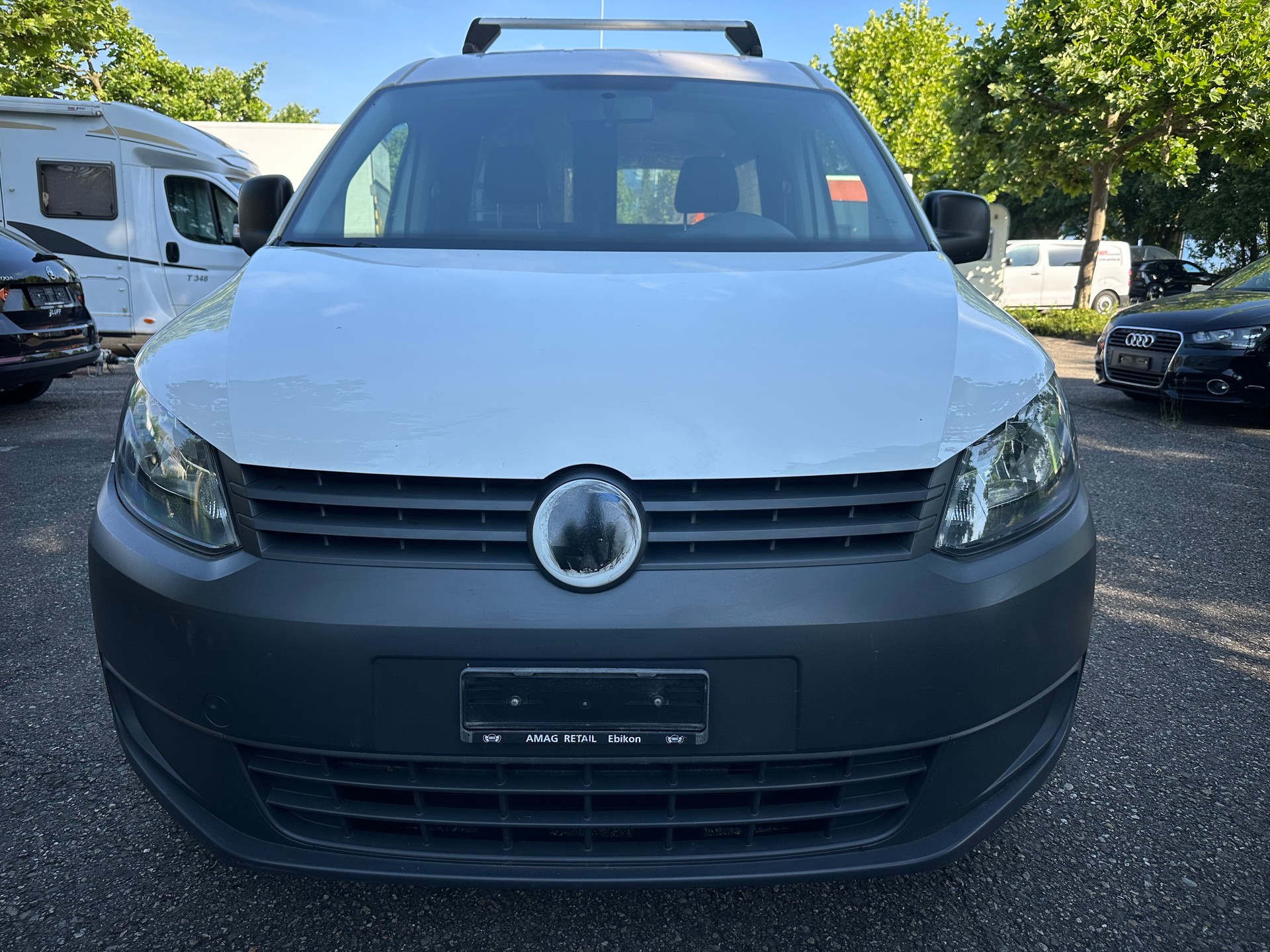 VW Caddy Maxi 1.6 TDI-image-1