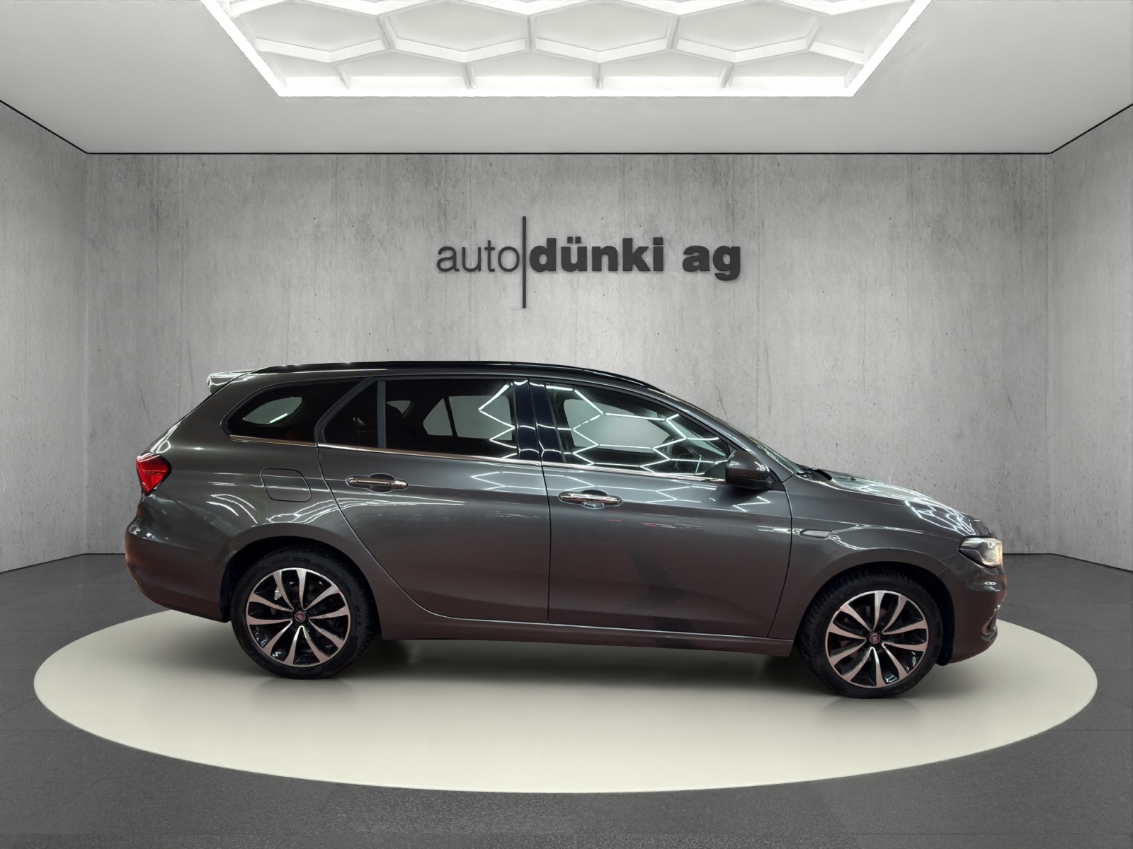 FIAT Tipo 1.4TJet Station Wagon Lounge-image-3