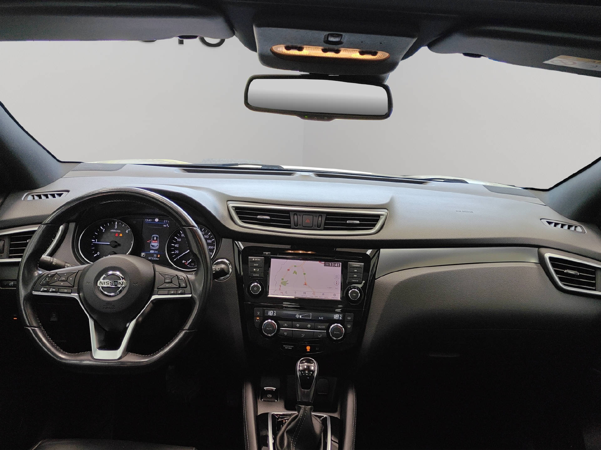 NISSAN Qashqai 1.7 dCi Tekna+ 4x4 Special Edition-image-8
