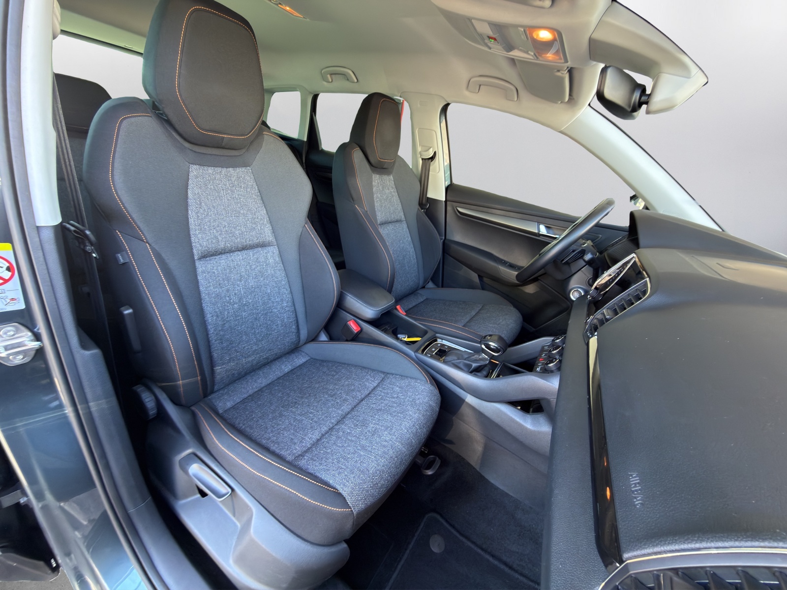 SKODA Karoq 1.5 TSI ACT Clever DSG-image-11
