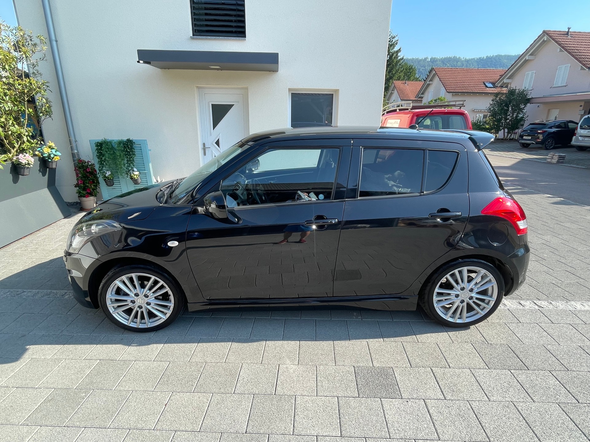 SUZUKI Swift 1.6i 16V Sport Sergio Cellano-image-3