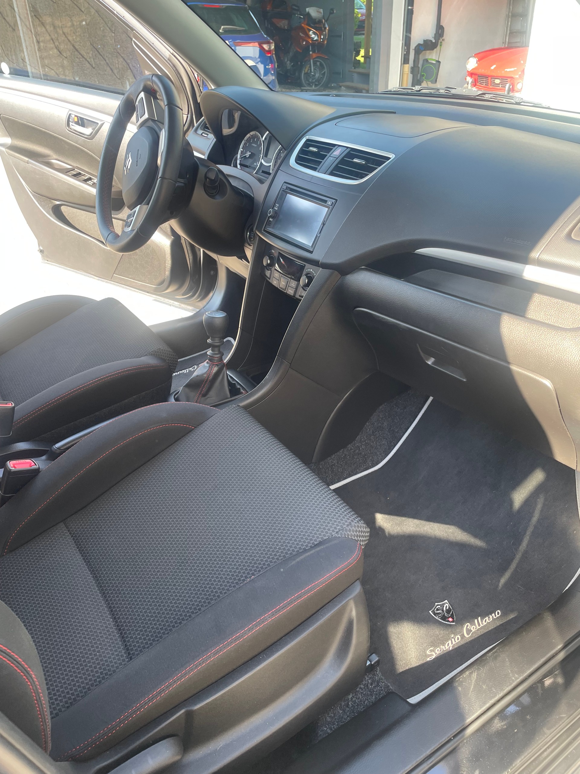 SUZUKI Swift 1.6i 16V Sport Sergio Cellano-image-7