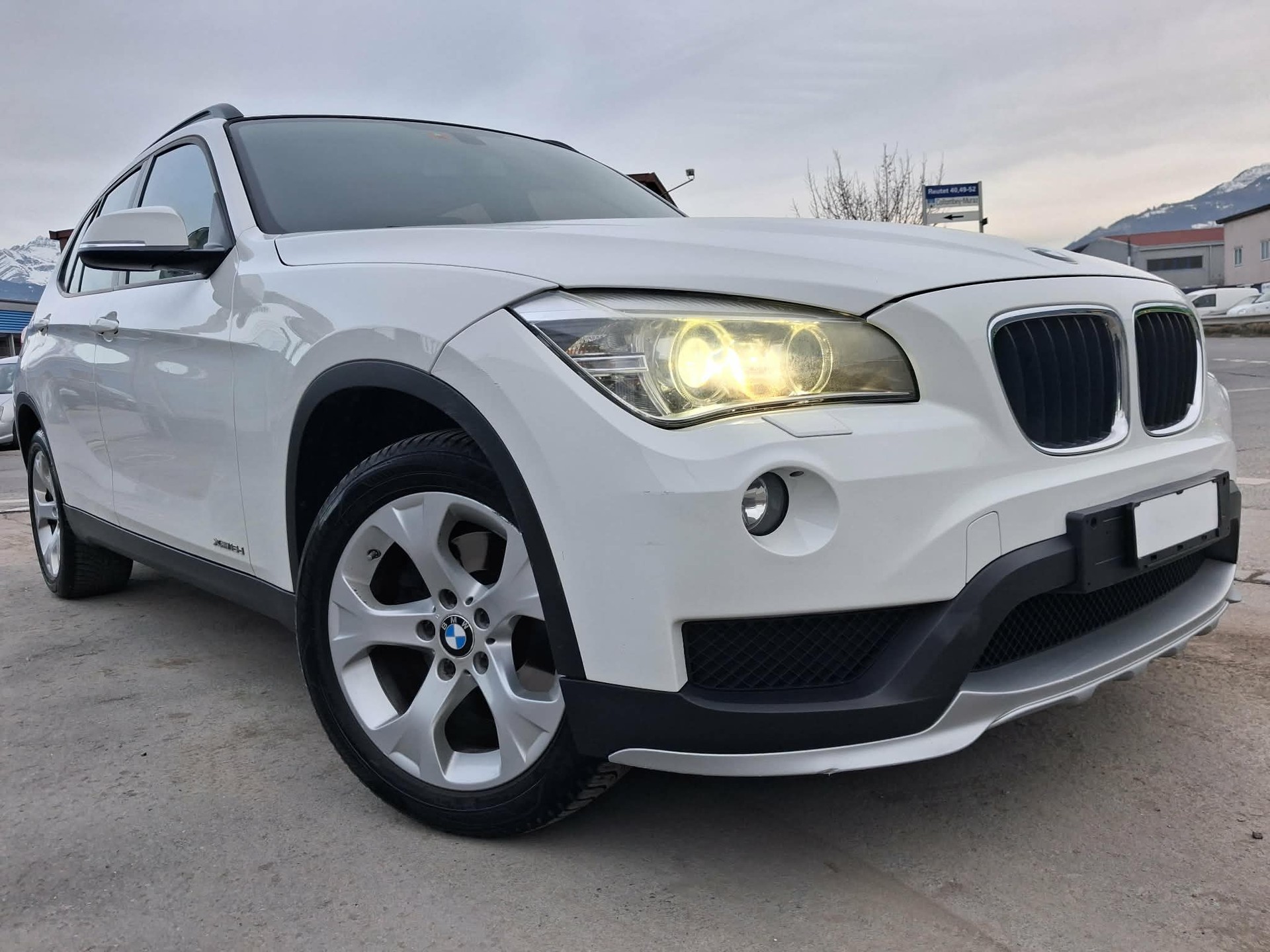 BMW X1 xDrive 18d Steptronic-image-1