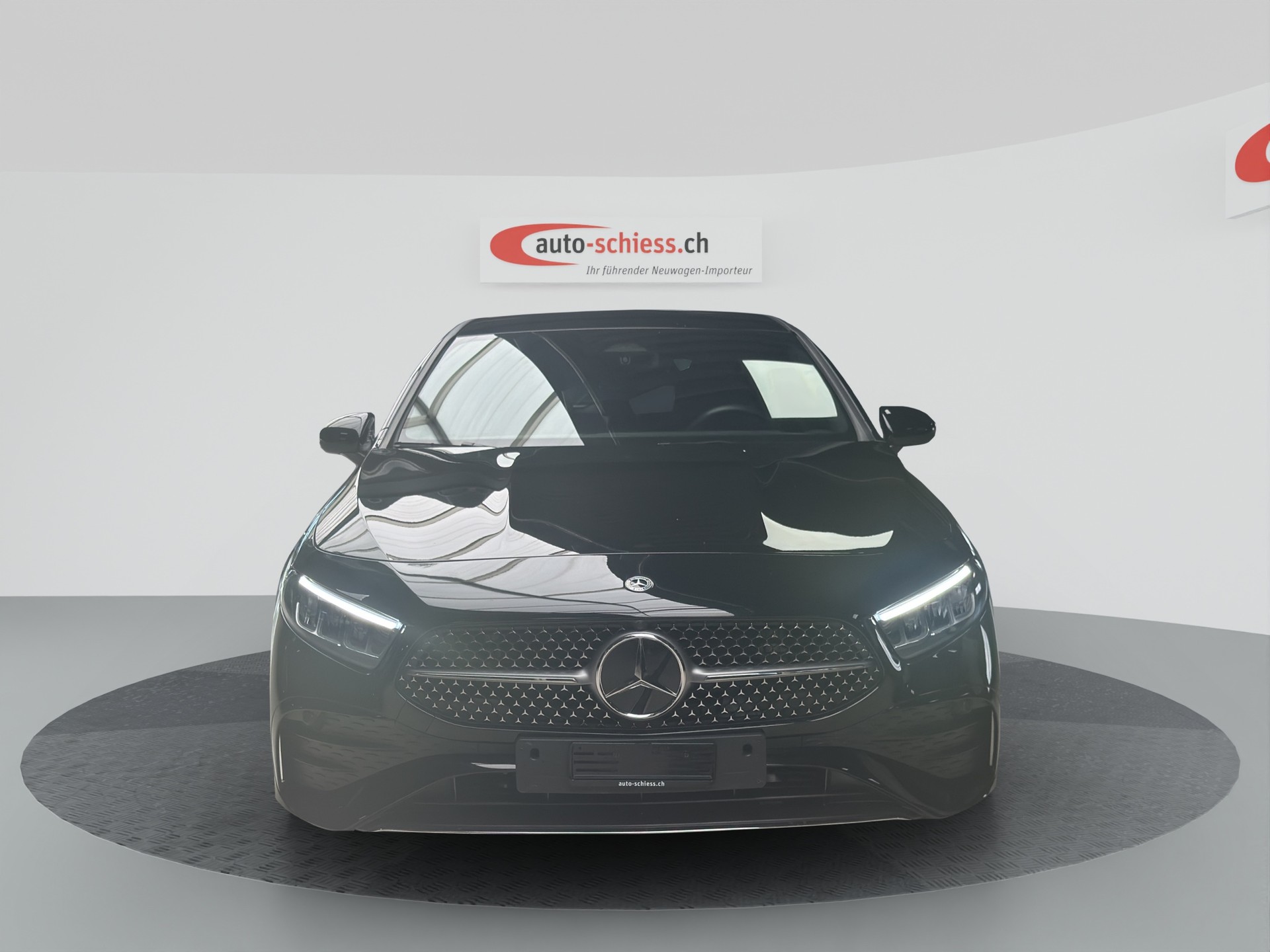 MERCEDES-BENZ A 180 AMG Line 7G-DCT-image-1