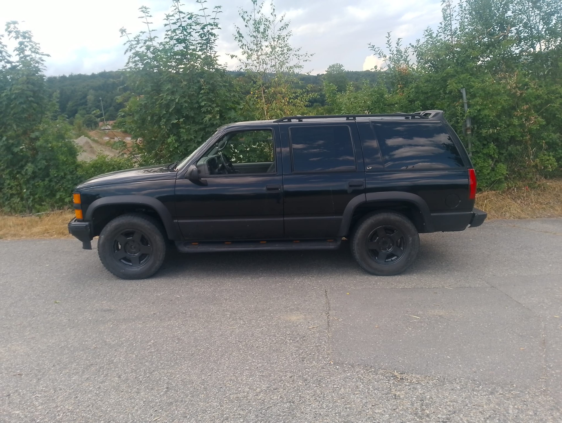 CHEVROLET Tahoe 4x4-showroom-element-2