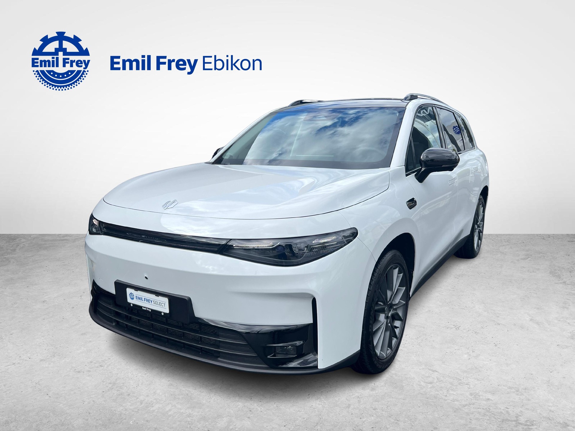 LEAPMOTOR C10 1.5 REEV Design-image-0