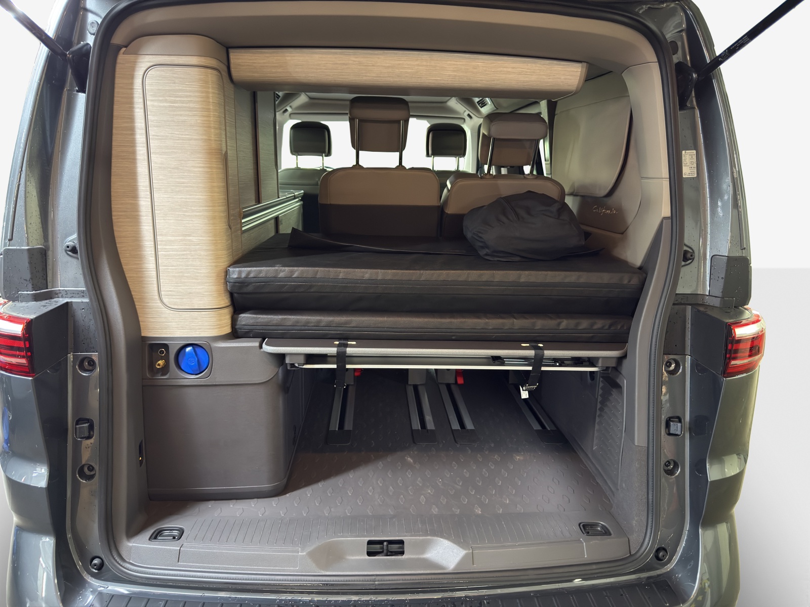 VW California 2.0 TSI Ocean Liberty-image-12