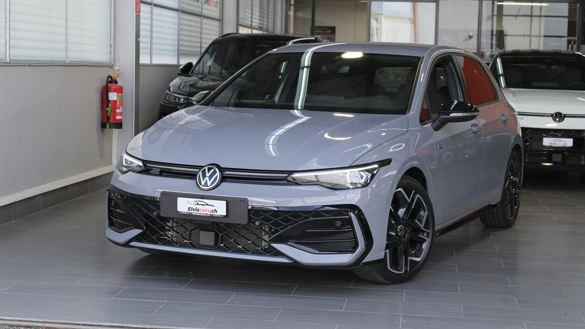 VW Golf 1.5 e TSI mHEV R-Line DSG * Black Style *-image-0