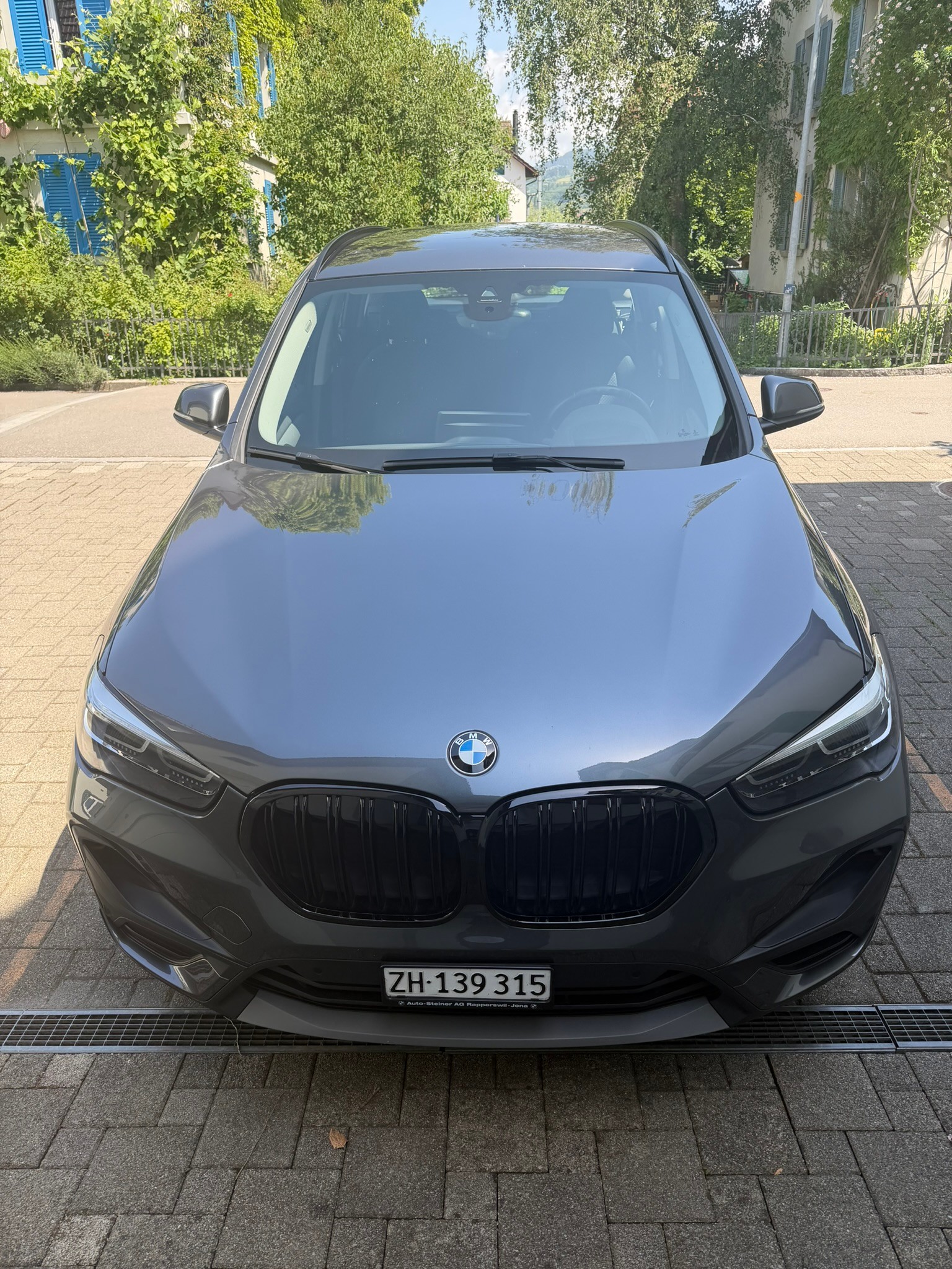 BMW 20i xDrive SAG-image-2