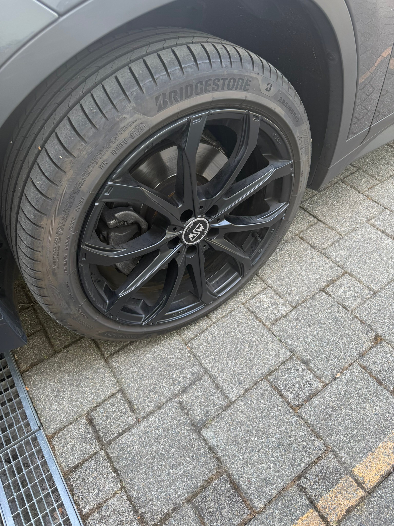 BMW 20i xDrive SAG-image-4
