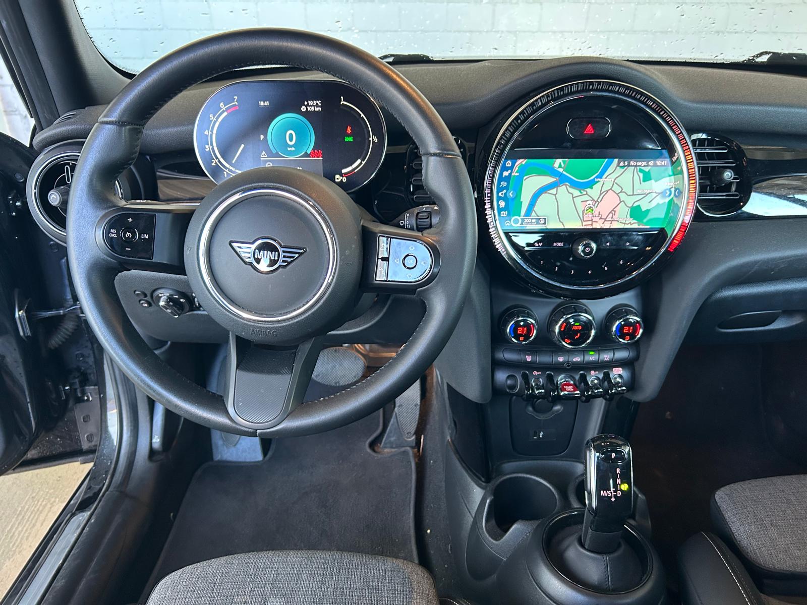 MINI 1.5 Cooper S-image-5