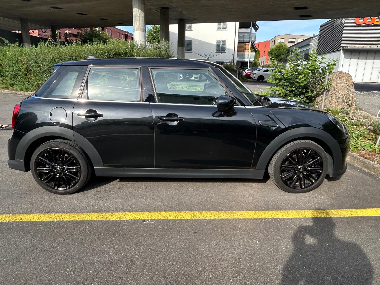 MINI 1.5 Cooper S-image-1
