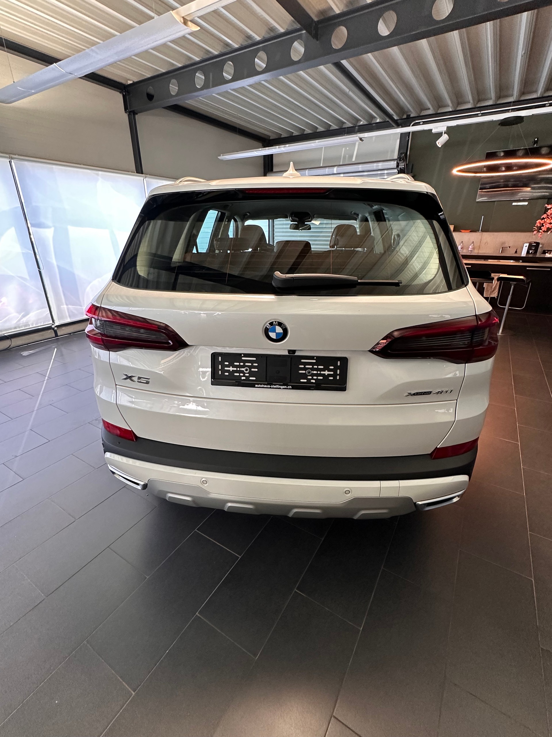BMW X5 40i xDrive-image-23