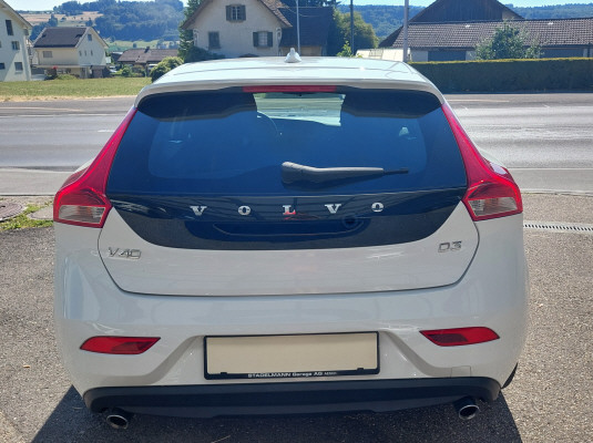 VOLVO V40 D3 Kinetic-image-6