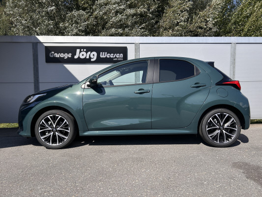 TOYOTA Yaris 1.5 Trend e-CVT-image-2