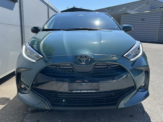 TOYOTA Yaris 1.5 Trend e-CVT-image-1