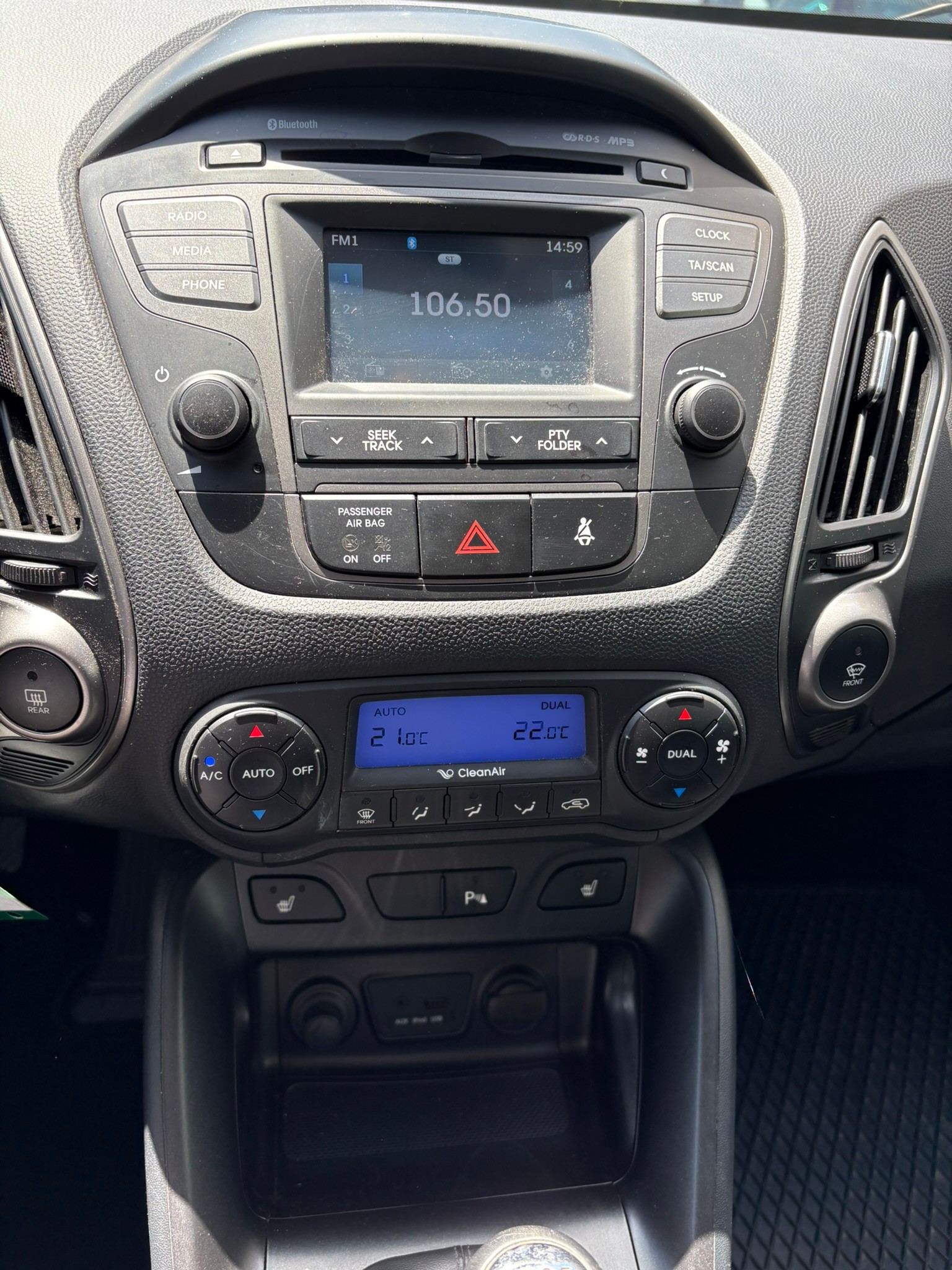 HYUNDAI ix35 2.0 GDi Style 4WD-image-5