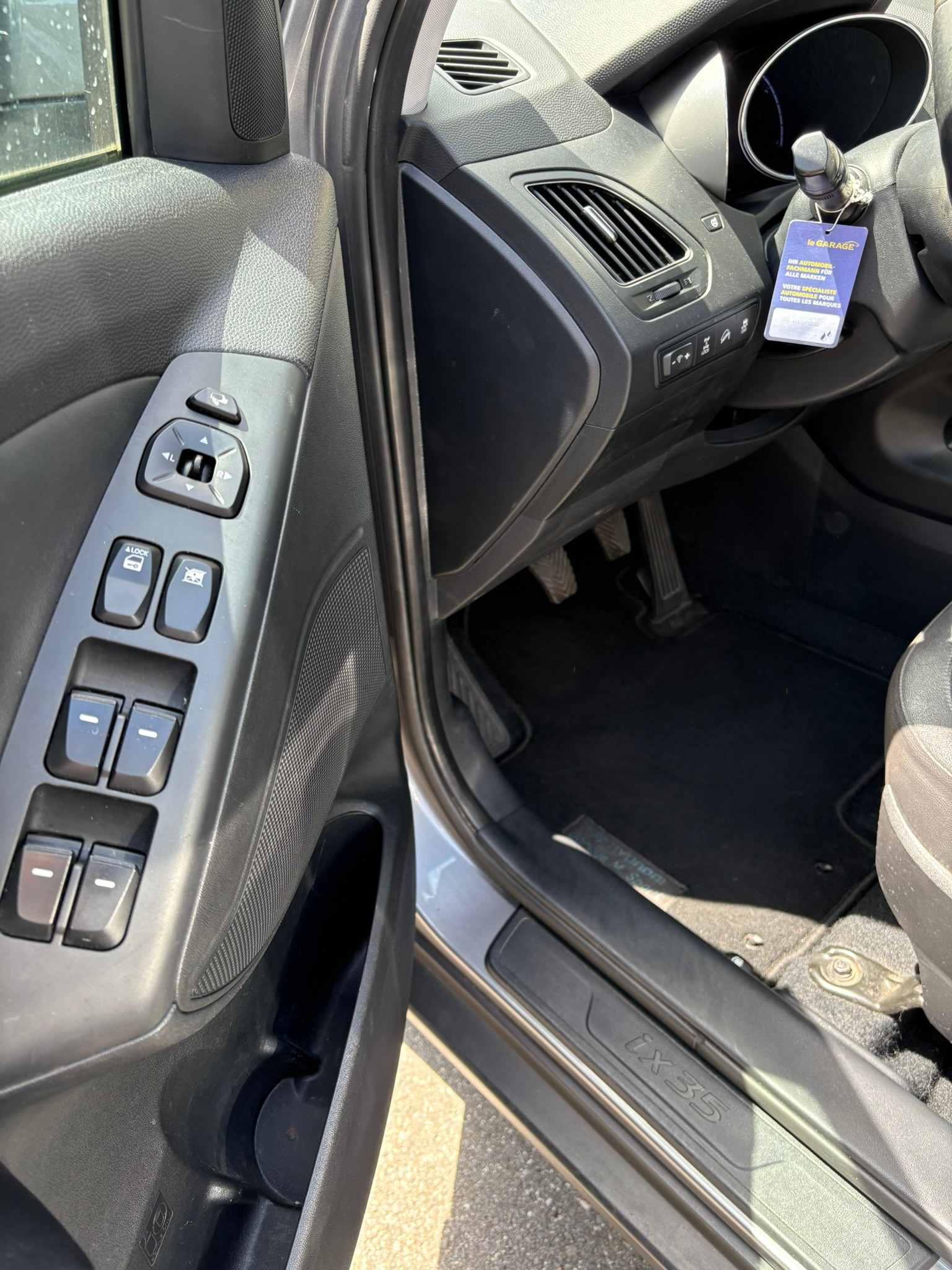 HYUNDAI ix35 2.0 GDi Style 4WD-image-7