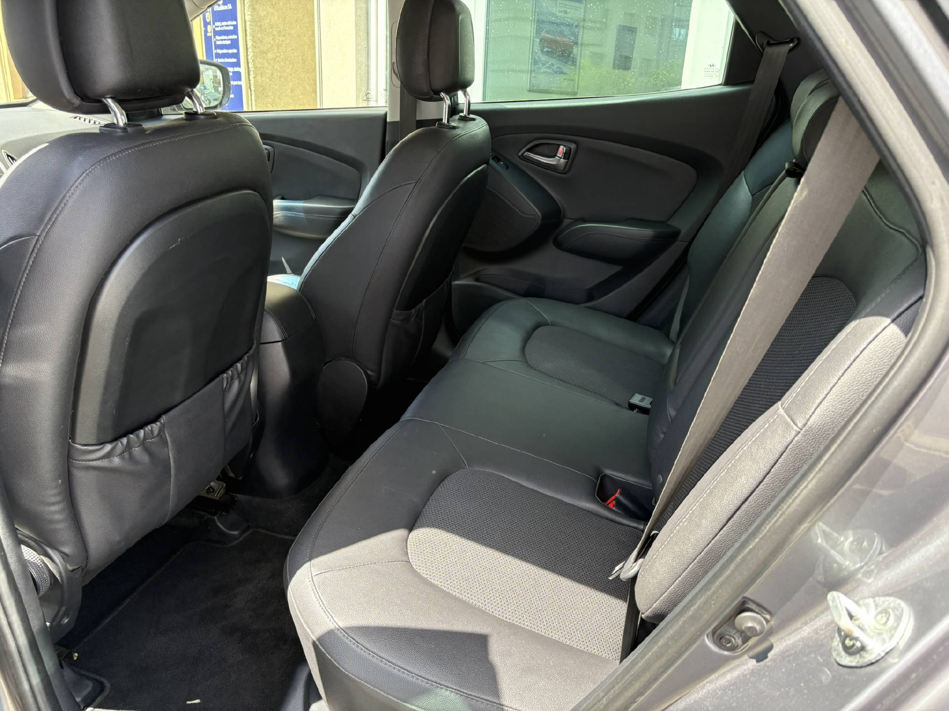 HYUNDAI ix35 2.0 GDi Style 4WD-image-6