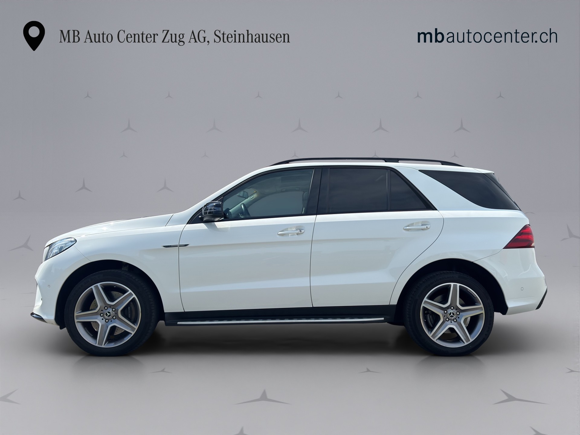MERCEDES-BENZ GLE 400 Executive AMG Line-image-1