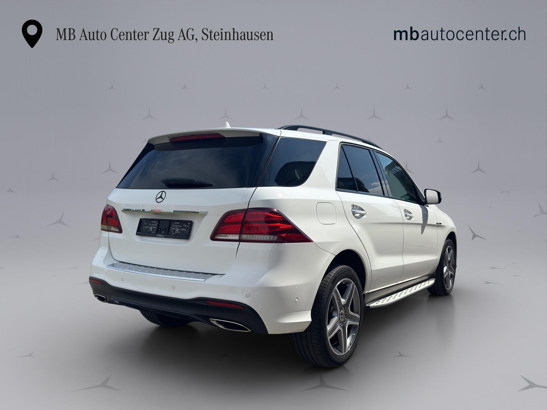 MERCEDES-BENZ GLE 400 Executive AMG Line-image-5