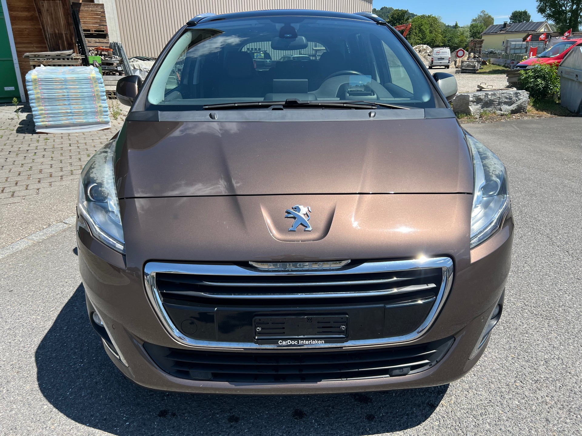 PEUGEOT 5008 1.6 16V T Active