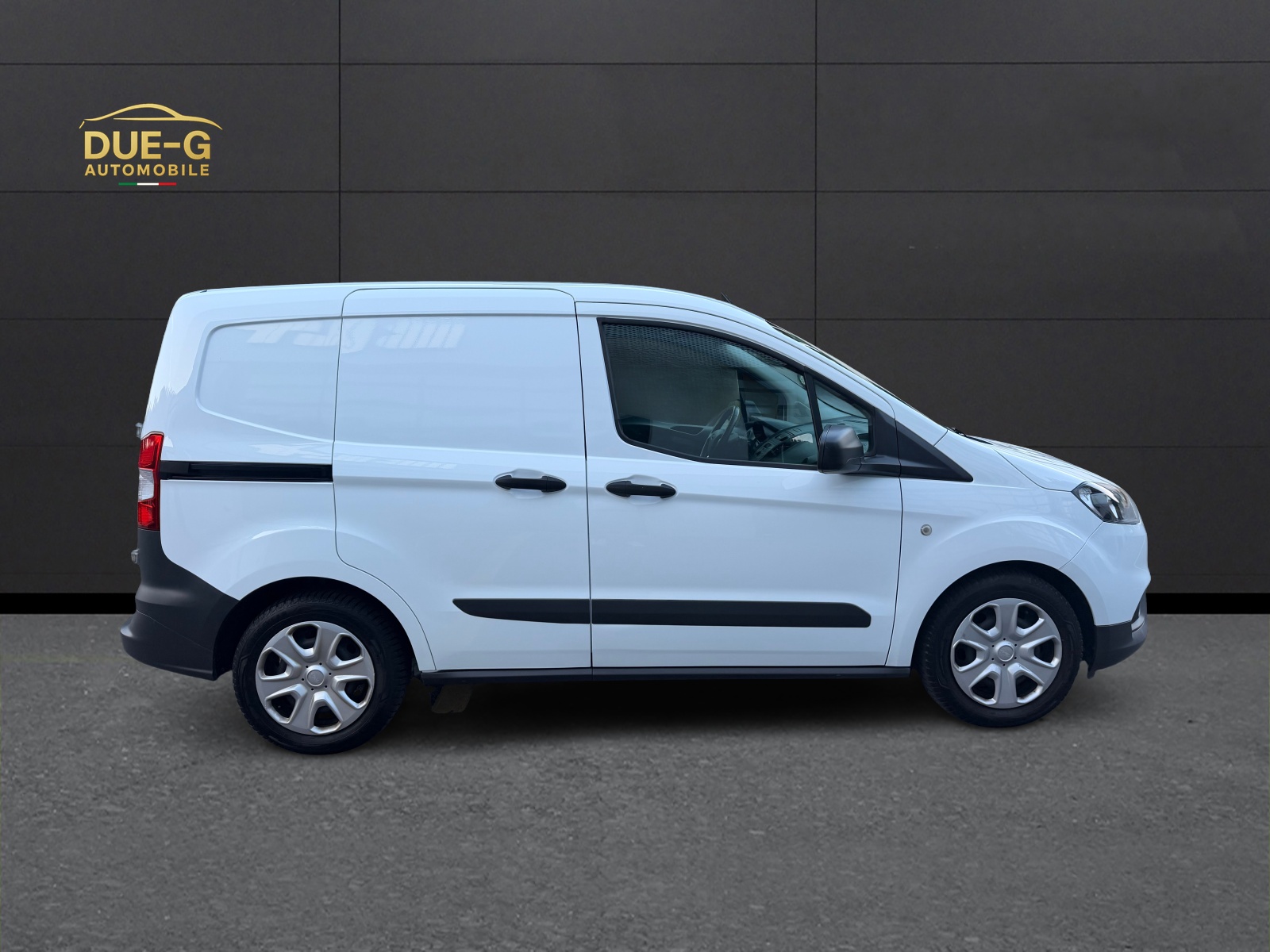 FORD Transit Courier Van 1.0 EcoBoost Basis-image-7