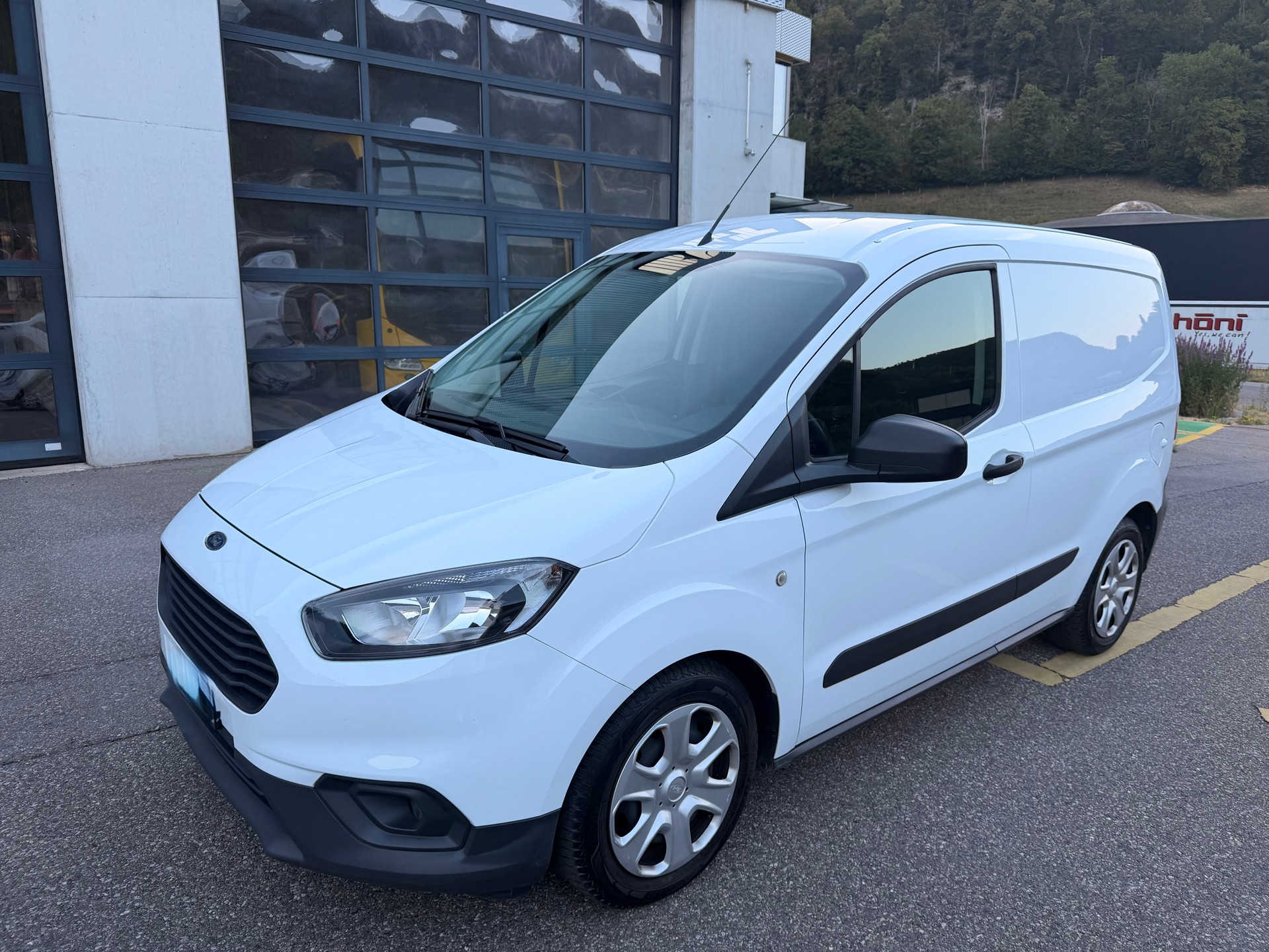FORD Transit Courier Van 1.0 EcoBoost Basis